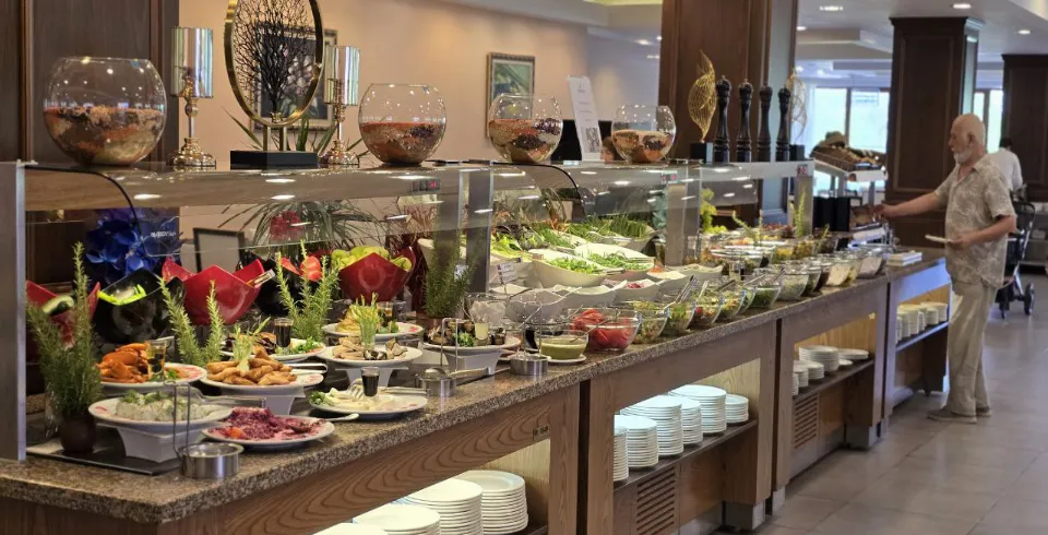 Chinar Hotel & SPA Naftalan