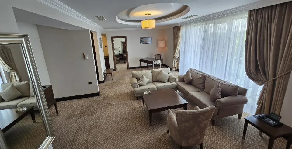 Chinar Hotel & SPA Naftalan